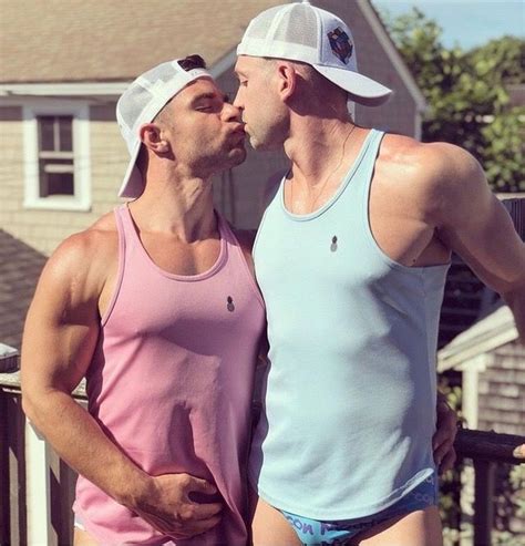 gay poran|OnlyDudes .